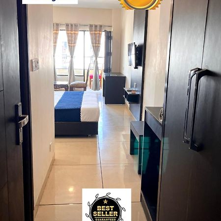 Отель Jb Residency Zirakpur !! Top Rated & Most Awarded Property In Zirakpur Экстерьер фото